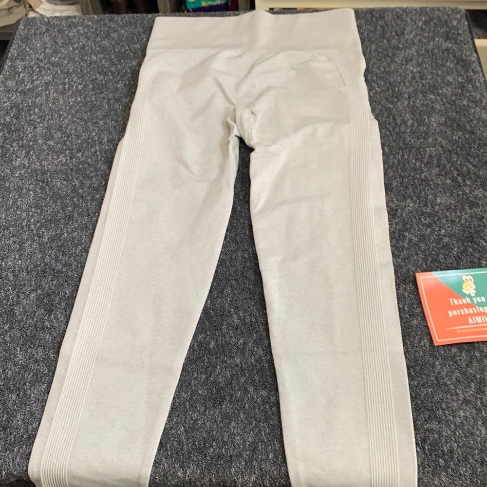 Lucky Girls active wear stretch paints